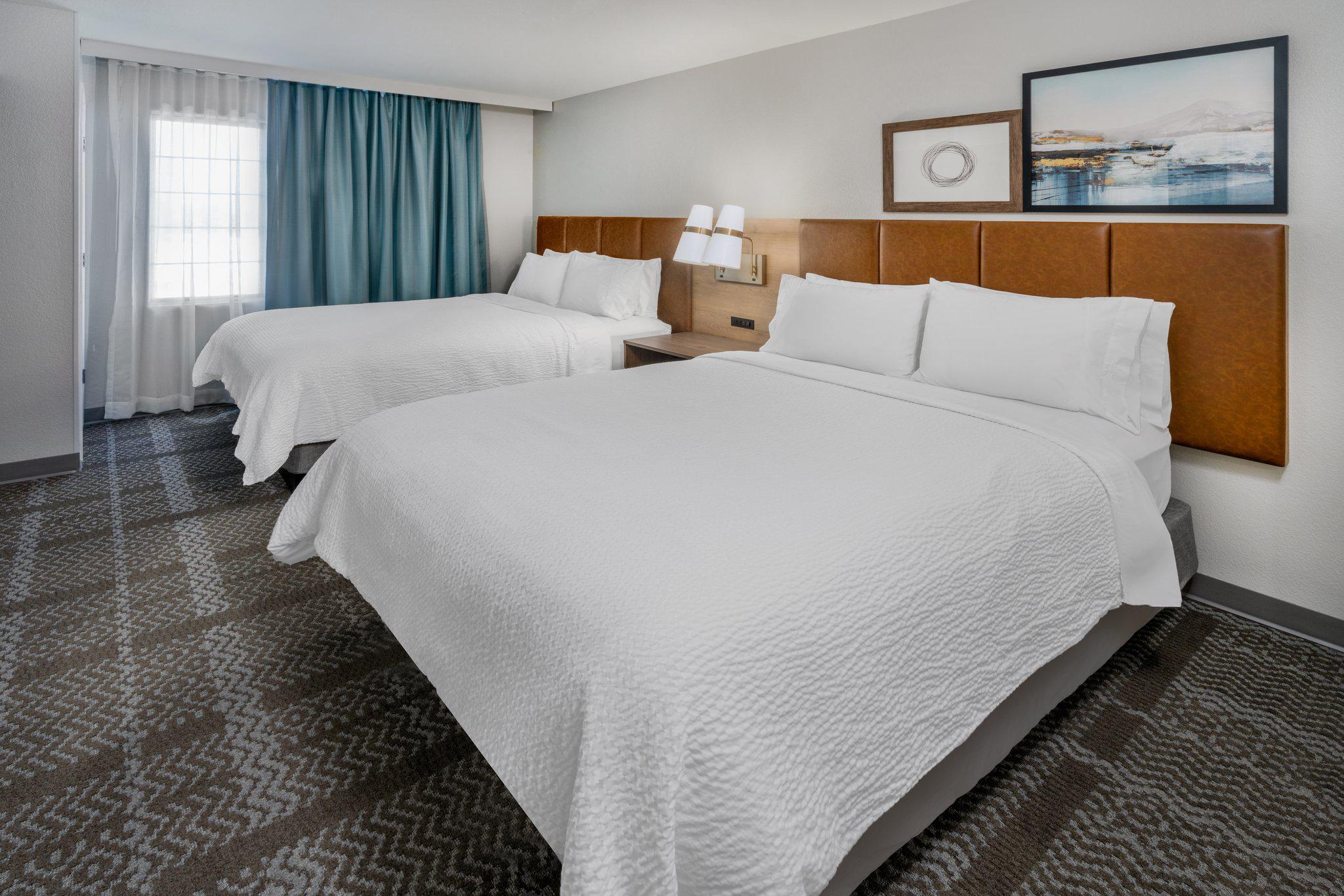 Фото Staybridge Suites Denver - Cherry Creek, an Ihg Hotel