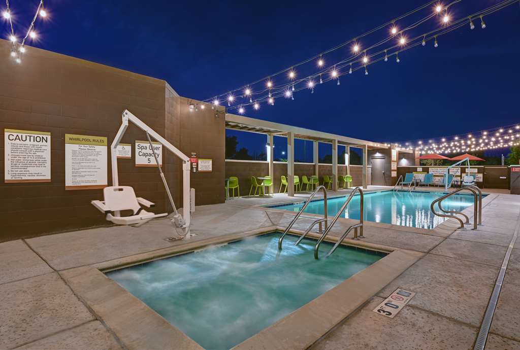 Фото Home2 Suites by Hilton Tracy