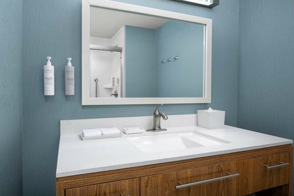 Фото Home2 Suites by Hilton Tallahassee State Capitol