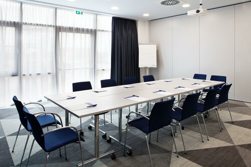 Гостиница Holiday Inn Express Oberhausen, an Ihg Hotel в Ботропе
