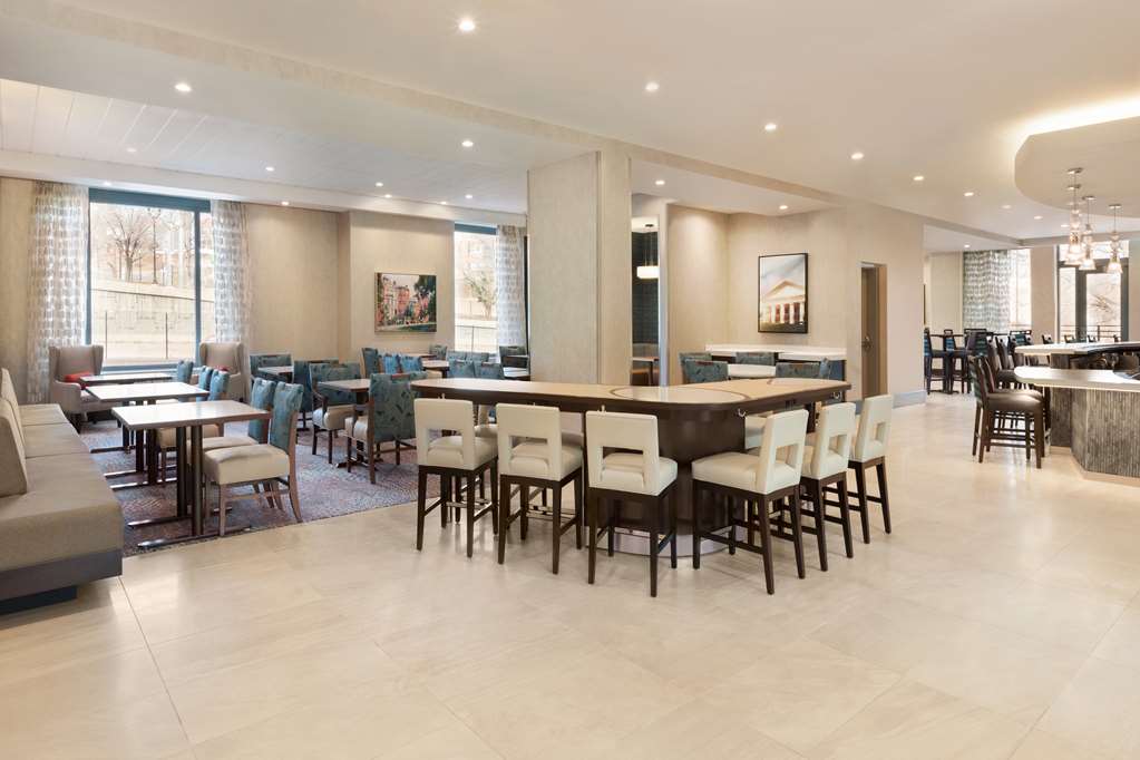 Фото Homewood Suites by Hilton Arlington Rosslyn Key Bridge