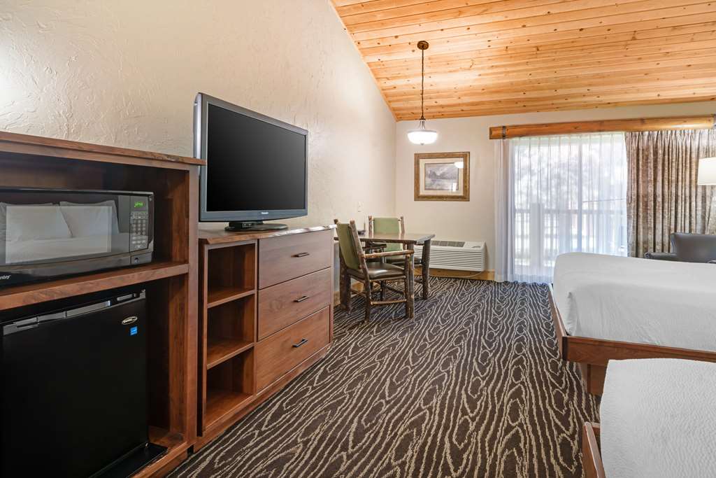 Фото Best Western Ponderosa Lodge