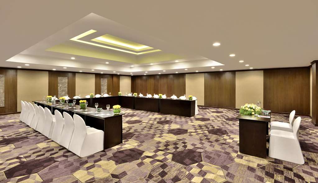 Фото Radisson Blu Atria Bengaluru