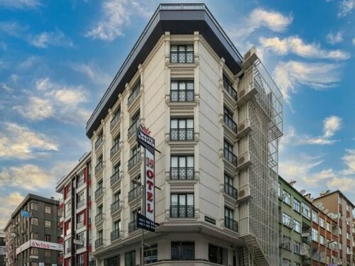 White Corner Hotel