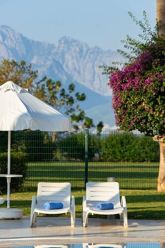 Гостиница Falcon Hotel в Анталье