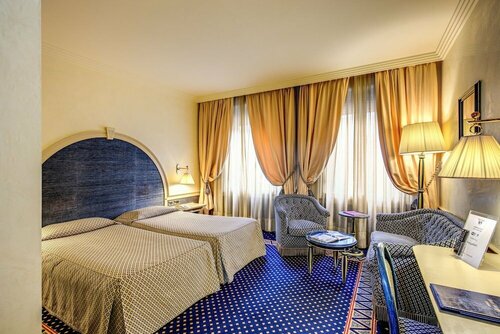 Гостиница Auriga Hotel в Милане