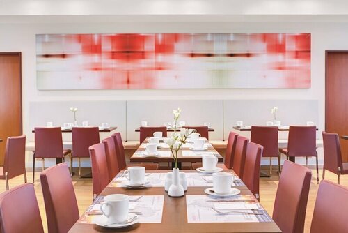 Гостиница IntercityHotel Berlin Ostbahnhof в Берлине