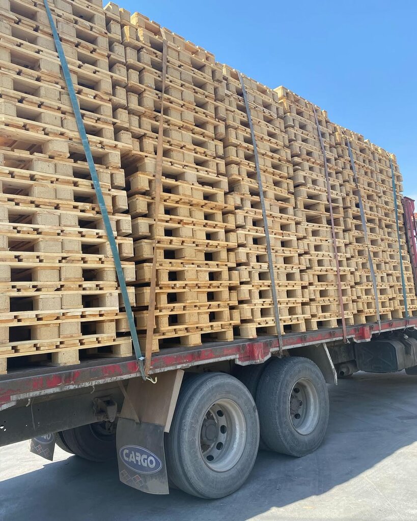 Lumber Lime Pallet, Izmir, photo
