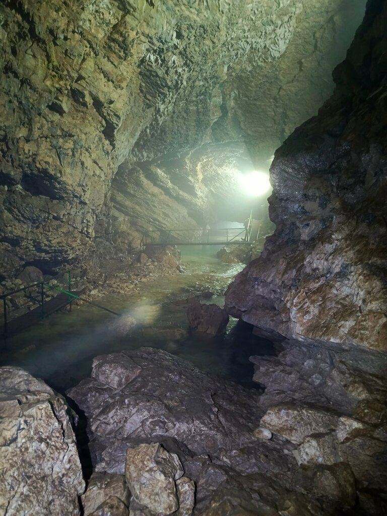 Landmark, attraction Пещера Хабю, Gudauta District, photo