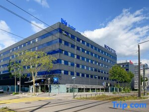 Гостиница Ibis budget Zurich City West