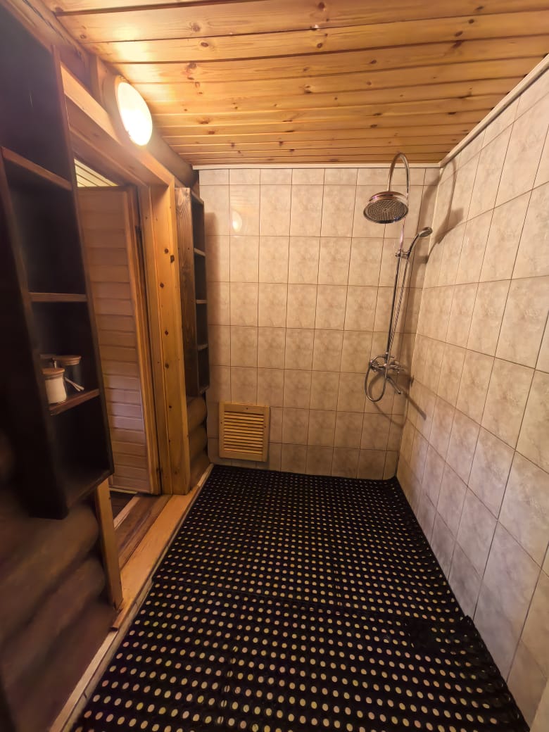 Фото Домик на берегу