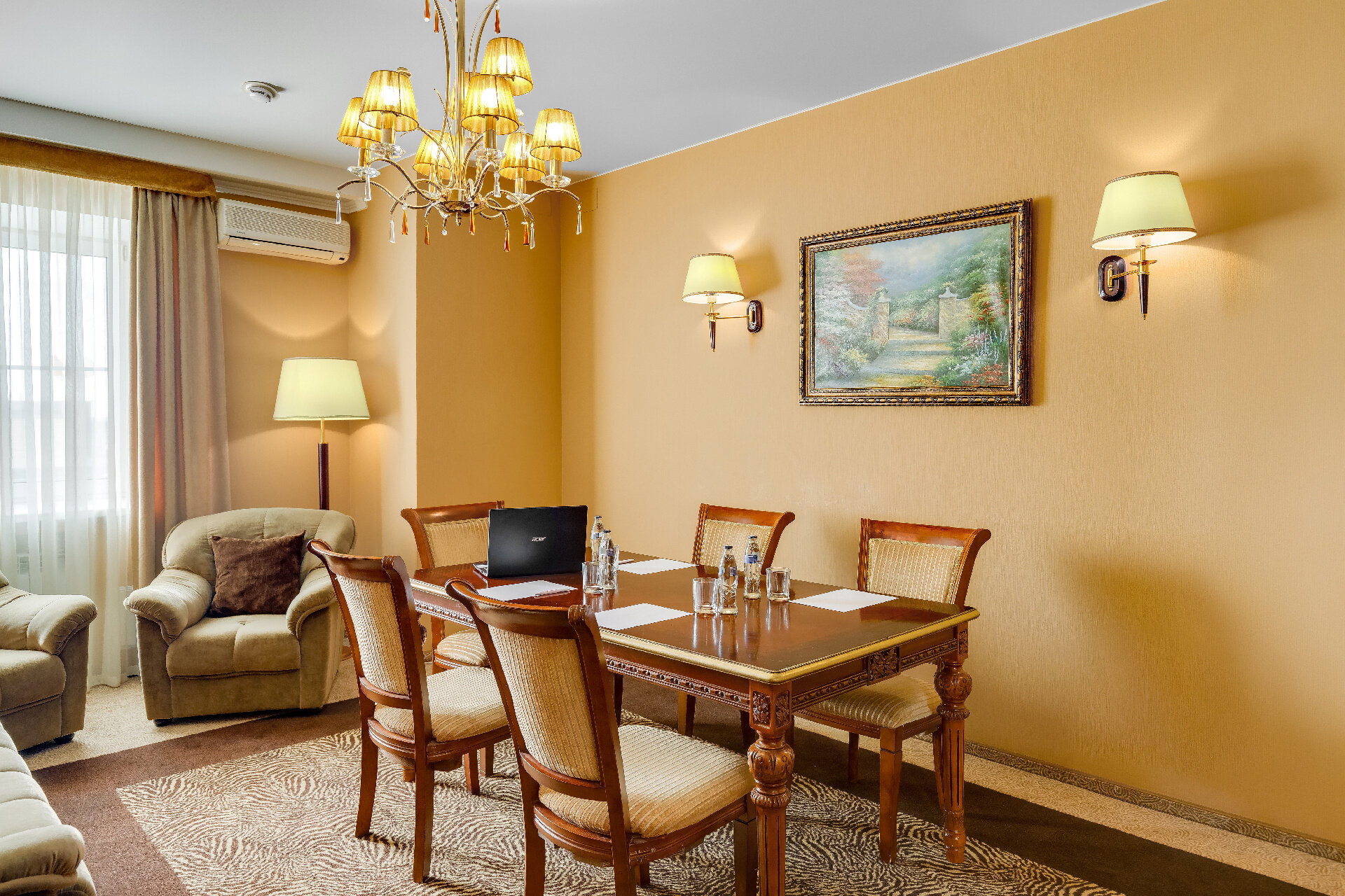 Фото Аврора