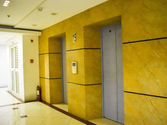 Фото The Boni Tower by Rspl