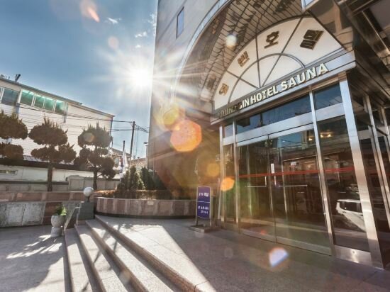 Фото Youngbin Hotel