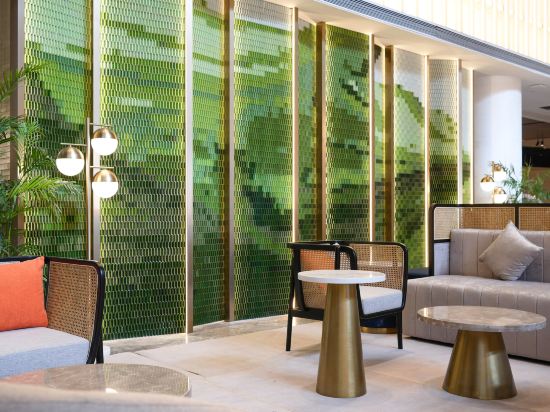 Фото Hilton Garden Inn Nanjing Hexi Olympic Sports Center