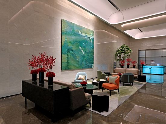 Фото Oriental Riverside Hotel Shanghai (Shanghai International Convention Center)