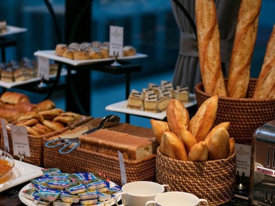 Фото 241893204649