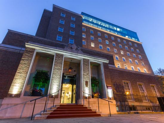 Фото DoubleTree by Hilton London Greenwich