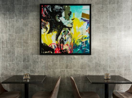 Фото AC Hotel Paris Porte Maillot