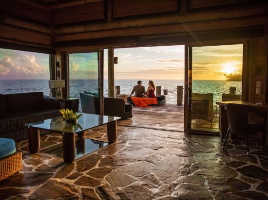 Фото Coconuts Beach Club Resort & SPA