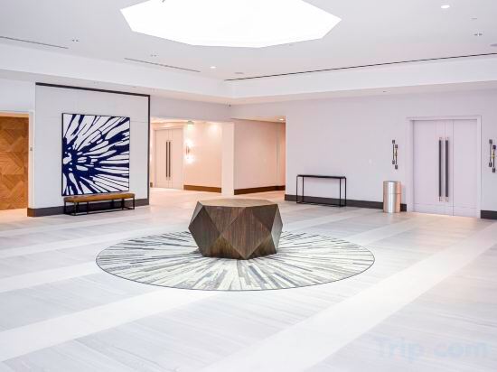 Фото Doubletree by Hilton Hotel Miami Airport & Convention Center