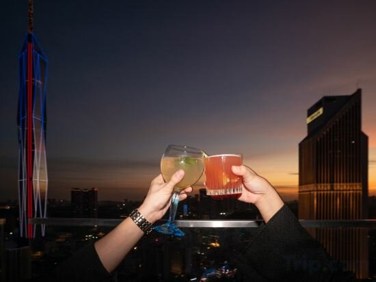 Фото Ceylonz Suite Kuala Lumpur, Roam