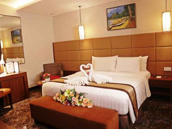 Фото Atrium Premiere Hotel Cilacap