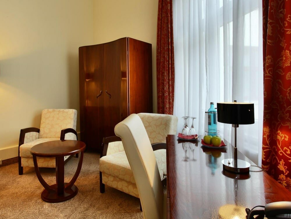 Фото Hotel Bellmoor Im Dammtorpalais