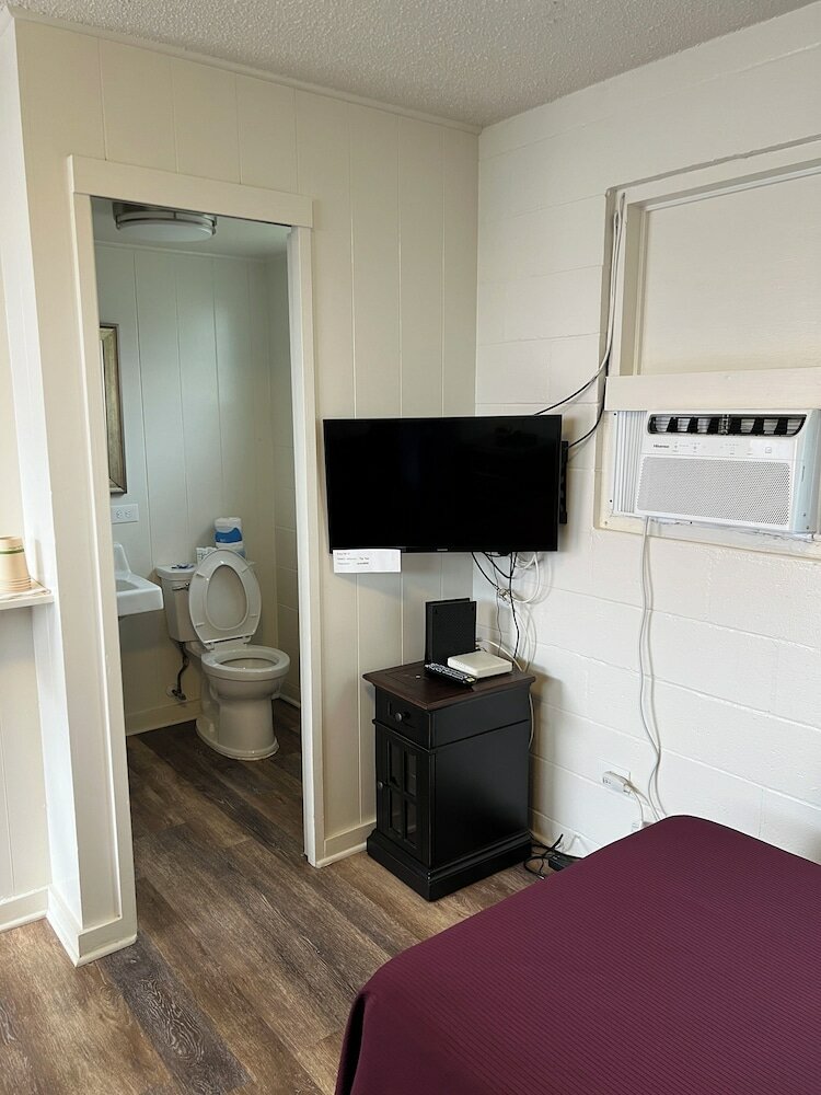 Фото Tip Top Motel Cafe & Bakery