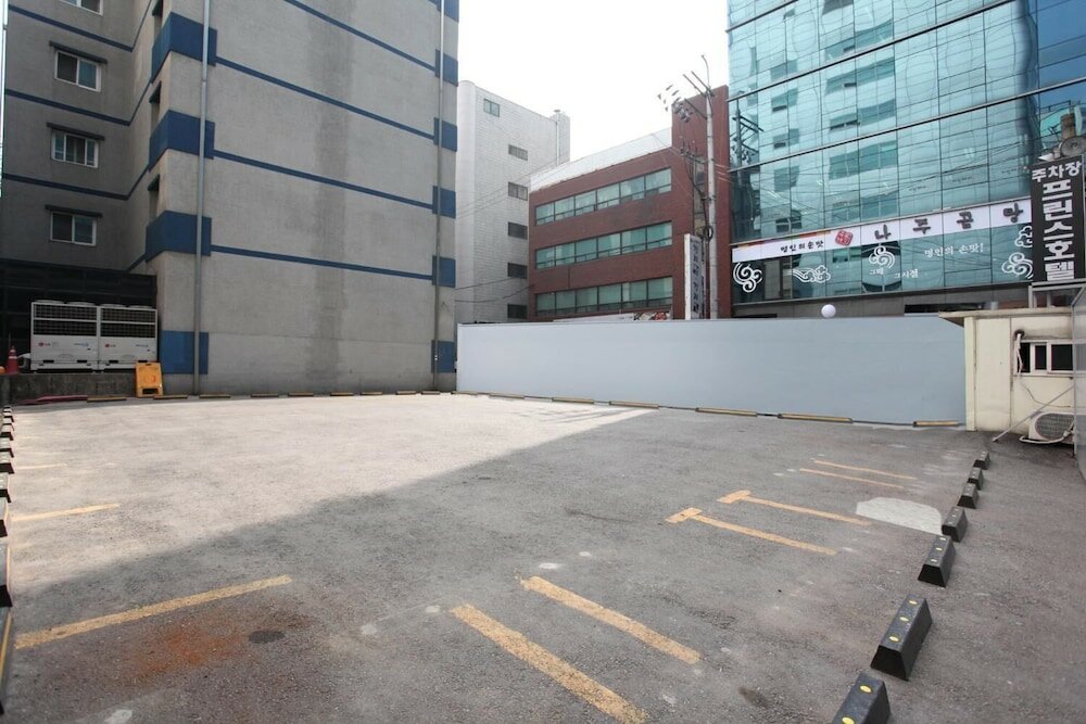 Фото Prince Hotel