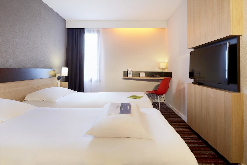 Фото отеля 3