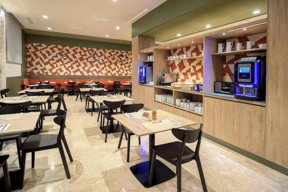 Фото Dwo Valencia