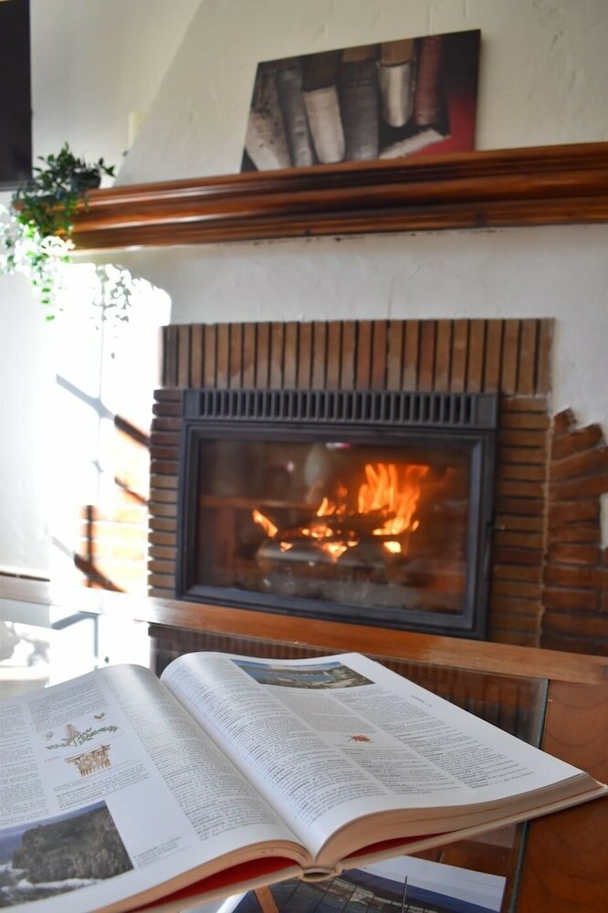 Фото Humaina Hotel