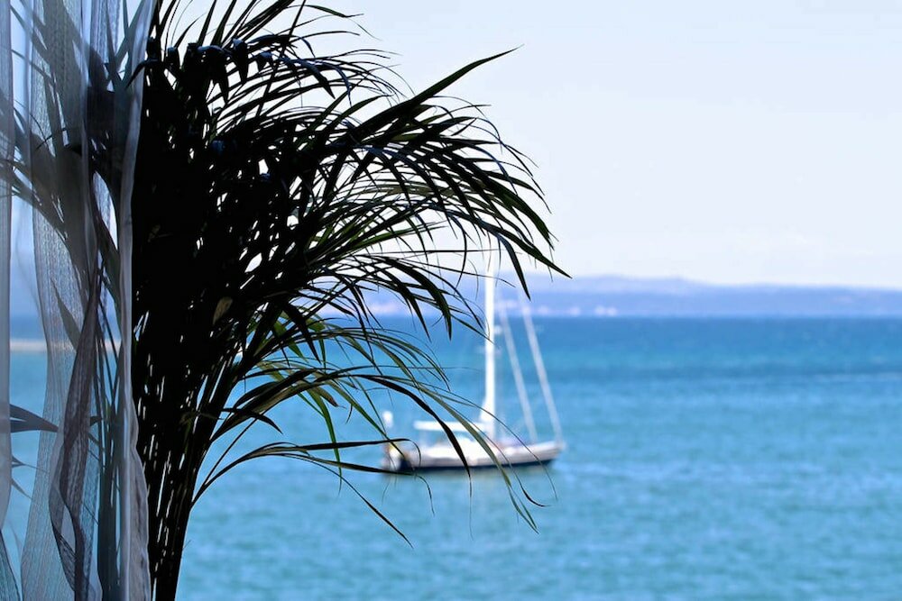 Фото Galeria Valeria Seaside Hotel