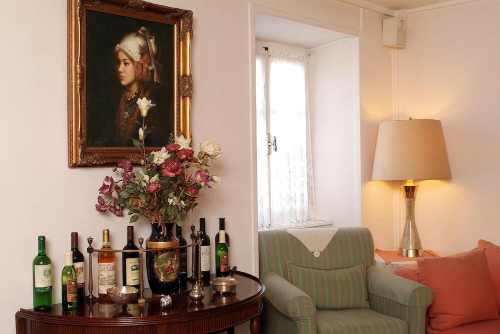 Фото Konstantinoupolis Hotel