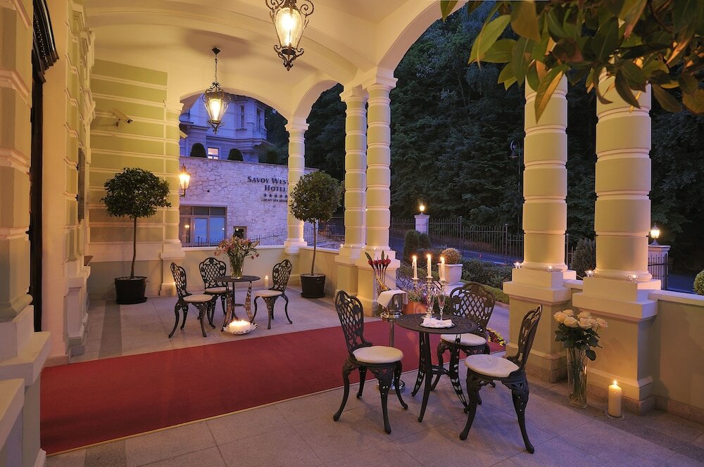 Фото Savoy Westend Hotel