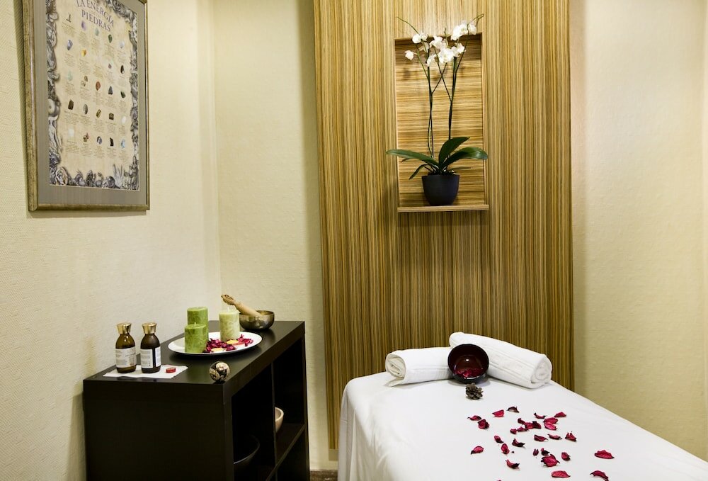 Фото Hotel Monarque Fuengirola Park