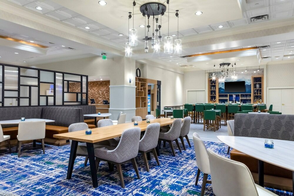 Фото Residence Inn by Marriott Denver City Center