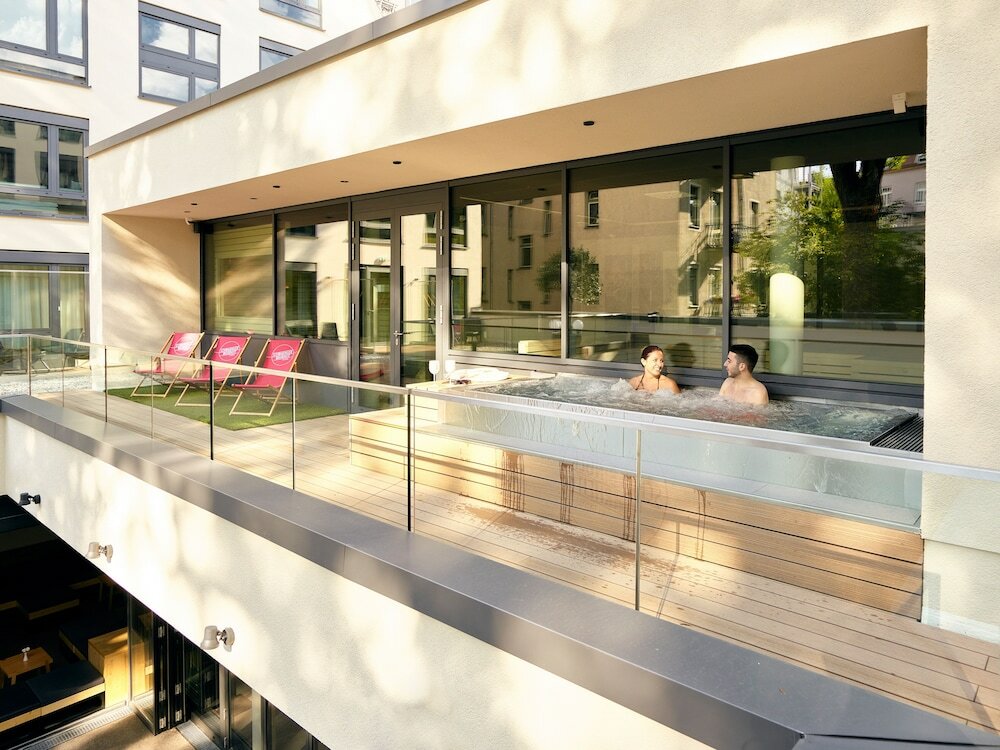 Фото Schwabinger Wahrheit by Geisel