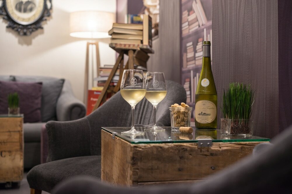 Фото Hotel Voltaire Opera Nantes Centre