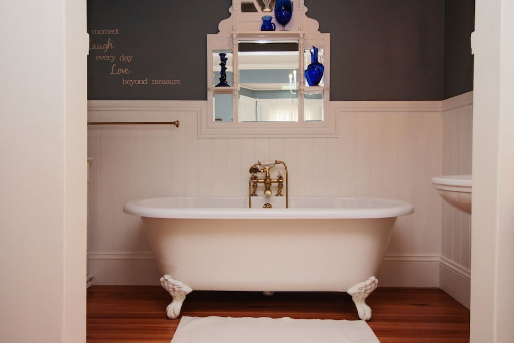 Фото Beside Still Waters