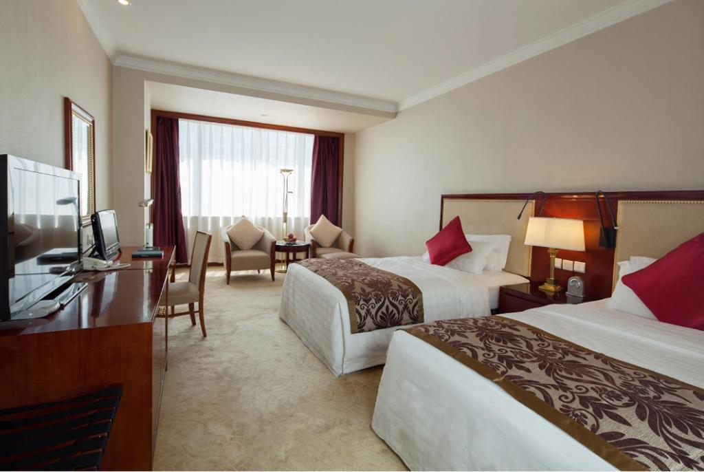 Фото Xinhai Jinjiang Hotel