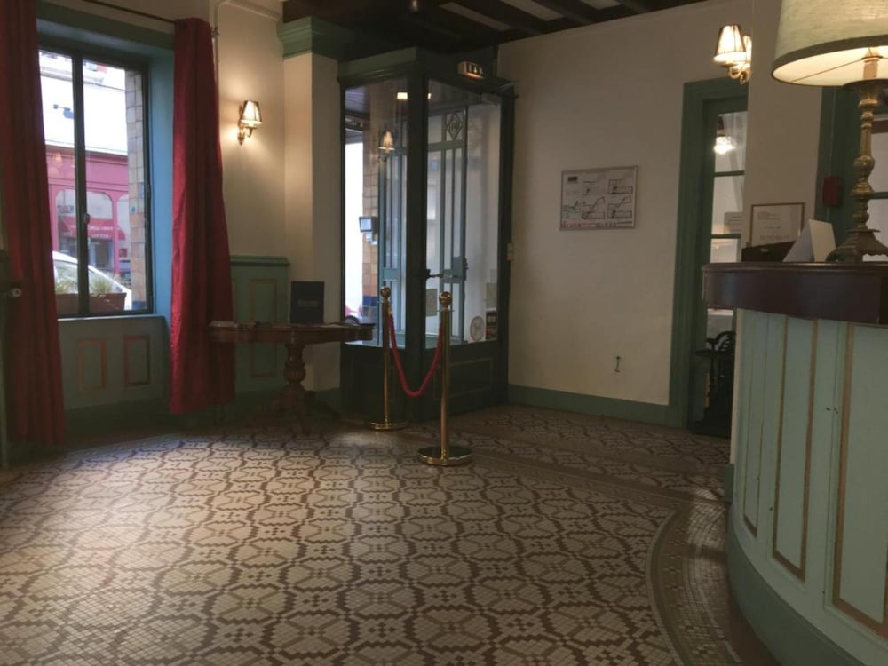 Фото The Old Hotel Ravel