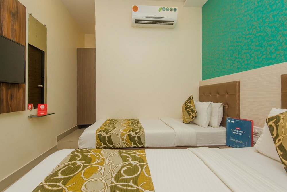 Фото Oyo 8678 Hotel Golden Nest