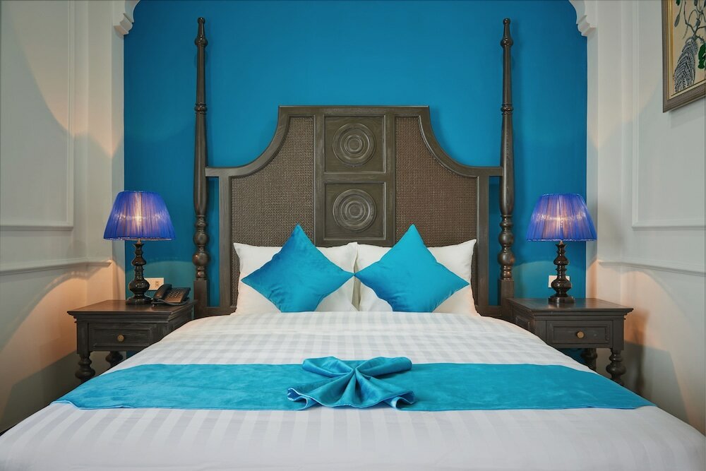 Фото Manoir Des Arts Hotel