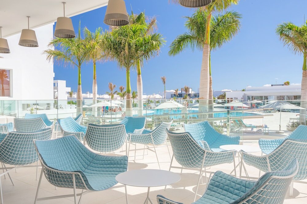 Фото Hotel Lava Beach