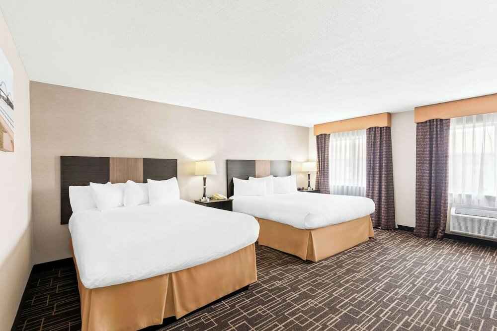 Фото Best Western Airport Inn