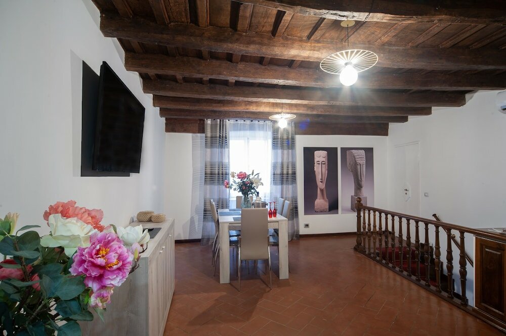 Фото Navona Rooms with Hot Tub