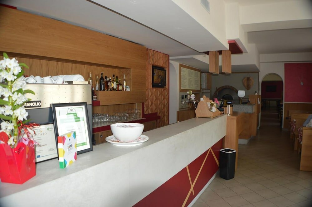 Фото Sempione Hotel Ristorante