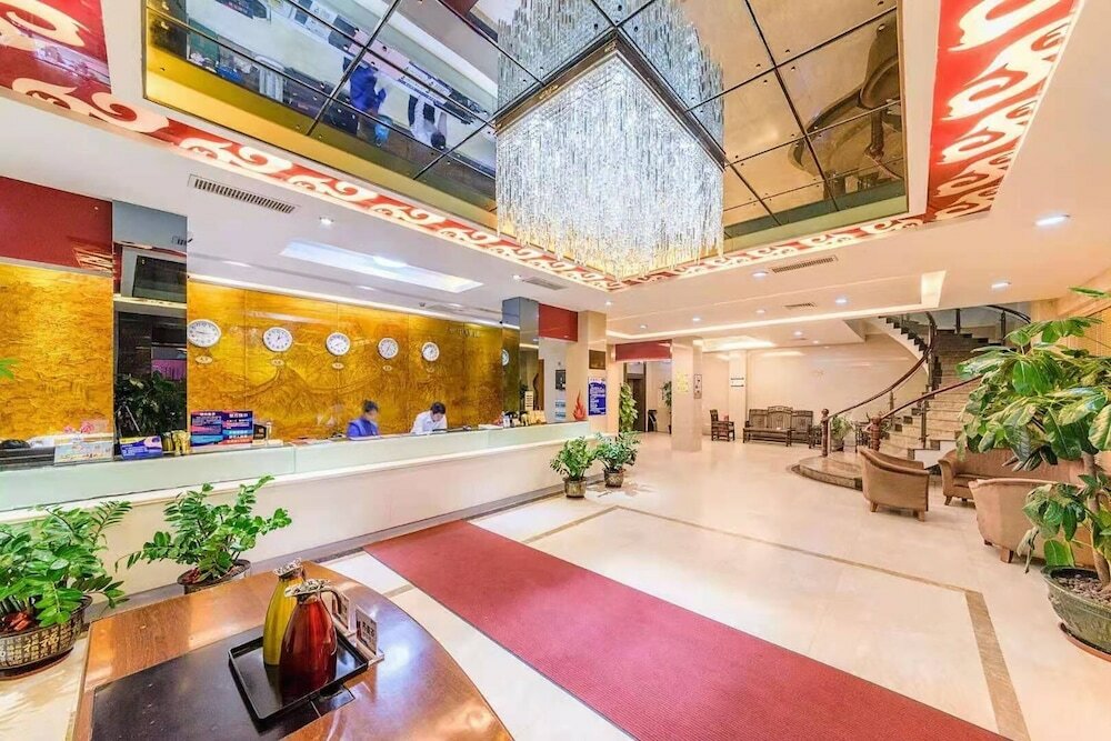 Фото Kaiserdom Hotel